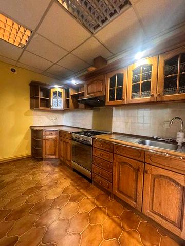 Продається простора 3- кім.квартира покращеного планування