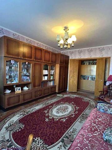 Продам 3-ёх комнатную квартиру на Оболони, ул. Тимошенко,3.