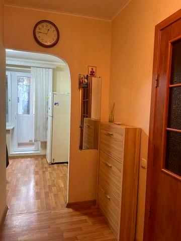 Продам квартиру 1-кімнатну Павлоград