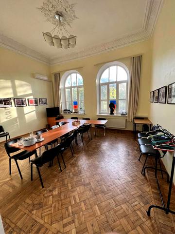 Маразліївська вул., 8