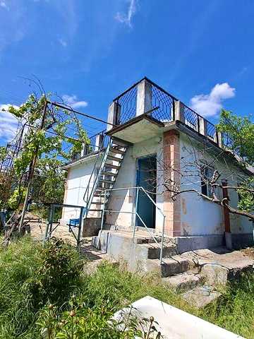 Продаж 2к Дім Тіниста вулиця