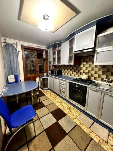 Івана Раковського вул., 23