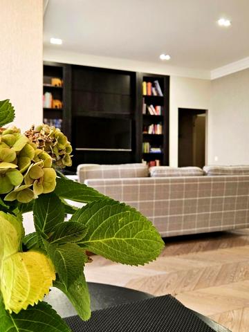 Стрийська вул., 87