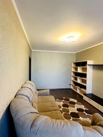 Незалежності вул., 82