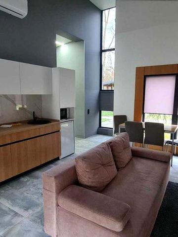 теплий будинок для відпочинку в затишній атмосфері