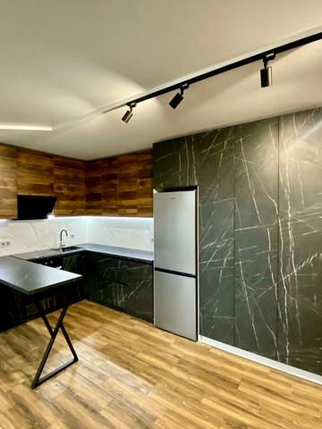 Луговська вул., 248