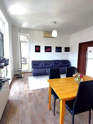 Довгострокова оренда 1к Квартира Військовий узвіз