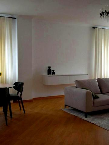 Олександра Кониського вул., 28А-30А