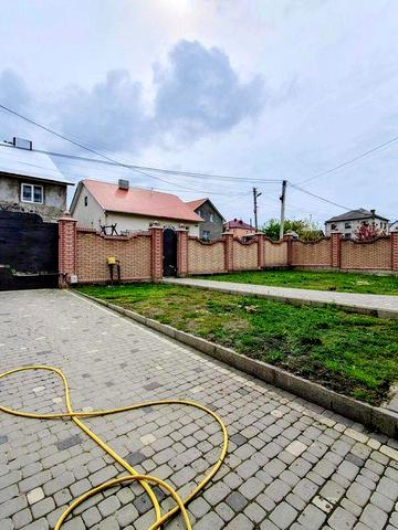 Здається 5-ти кімнатний БУДИНОК на ДОСЛІДНІЙ СТАНЦІЇ. Гараж на 2 авто.