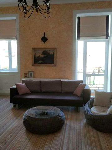 Інвестиційна знахідка в серці Ужгорода вул. Фединця, квартира 170 кв.м