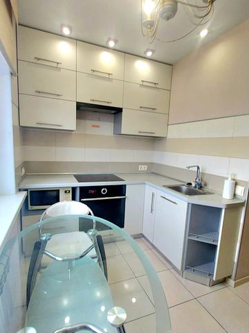 Перемоги просп., 67