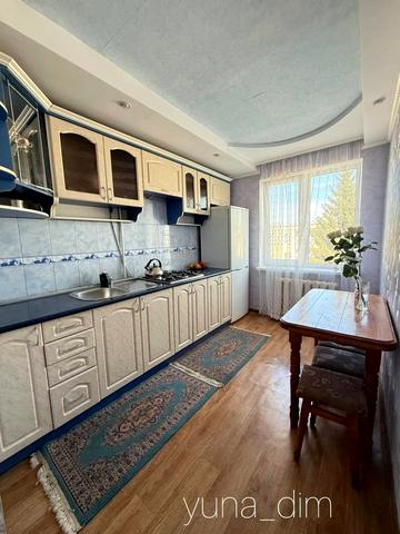 Грушевського, 177