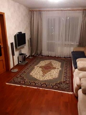 Продам 4к квартиру на Оболоні,вул.Прирічна, власник (без %).