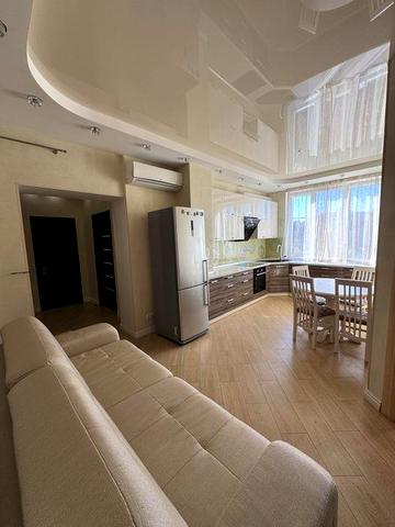 2-х кв.,вул Семена Палія(м.Голосіівська)з власним паркомісцем!!!