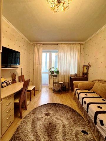 Продаж 3 к.квартири з ремонтом та меблями. Заїзжай та живи. Сертифікат