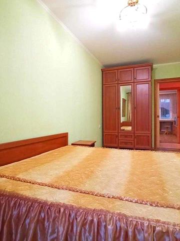 Довгострокова оренда 2-кімн квартири з усім необхідним, по Мазепи 33.