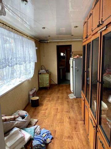 Частина дома з трьох кімнат