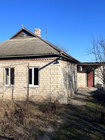 Продам будинок селище Петрове вул. Миру 66