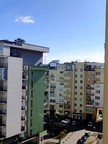 Князя Святослава пл., 5