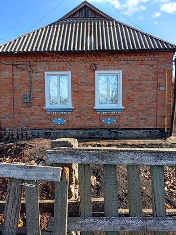 Продам будинок  по вул мічуріна
