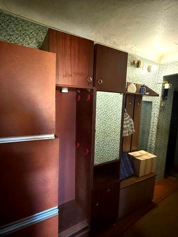 Продається двокімнатна квартира в м. Сквира.