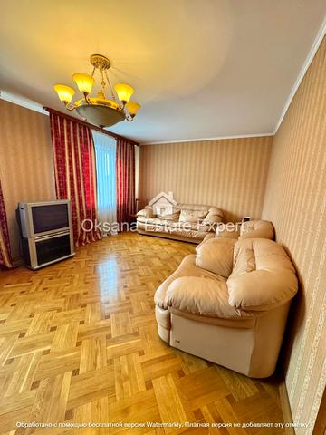 Бориса Гмирі вул., 9-В