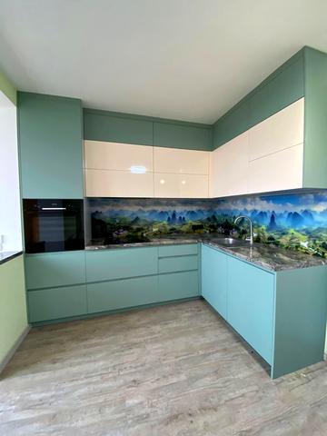 Драгоманова вул., 8