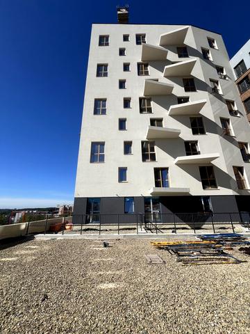 Джона Ленона вул., 1