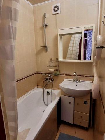 Василя Червонія вул. (Гагаріна), 67