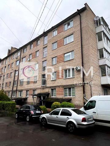 Продається простора 2 кімн квартира на вул. Винниченка