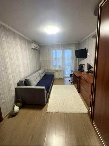 Продам квартиру в центре 2-х комнатная новой планировки ЖК Осбб