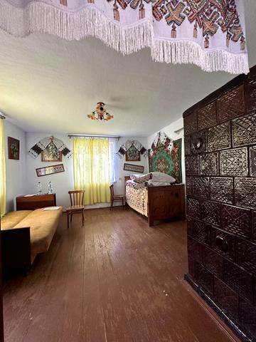 Центральна