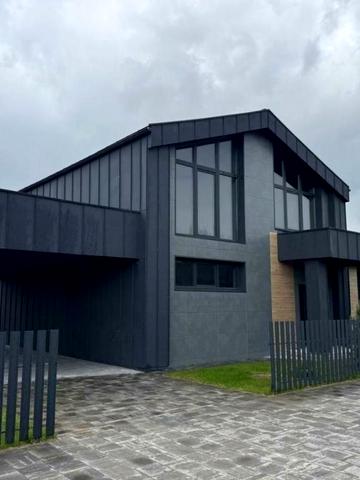 Садова вул.