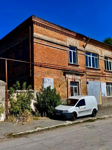 Петра Олійника вул. (Валентина Ларіонова), 48