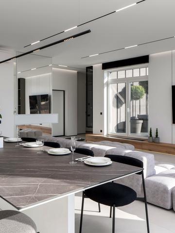 Університетська вул., 17-А