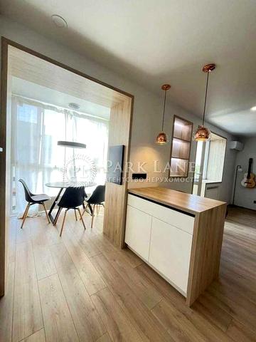 Продам без% 4кімн. вул. Конча-Заспинська 16 (Матикіна Ген.) ЖК Лісовий