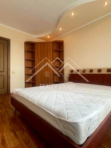 Миколи Вороного бульв. (Маршала Василевського), 9