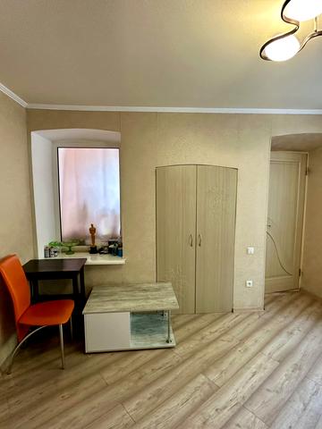 Валерянівська вул., 1