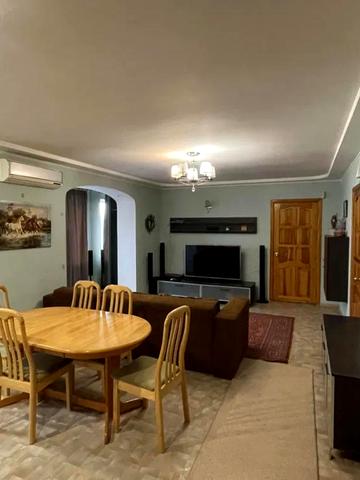 Героїв-земляків вул., 2