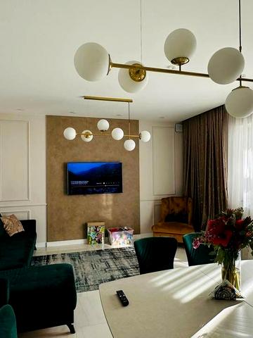 Авраама Лінкольна вул. (Димитрова), 7