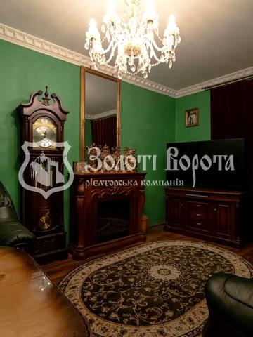 Гетьманська вул., 9