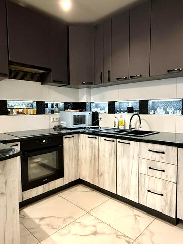 Університетська вул., 3/9