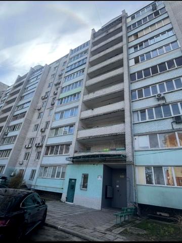 Харківська вул., 44