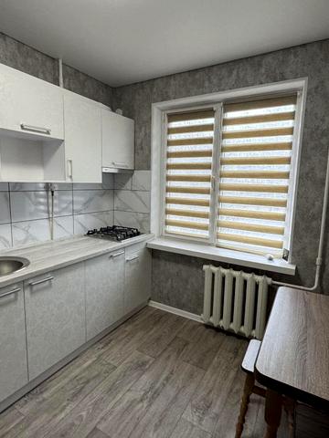 Подільська вул., 85