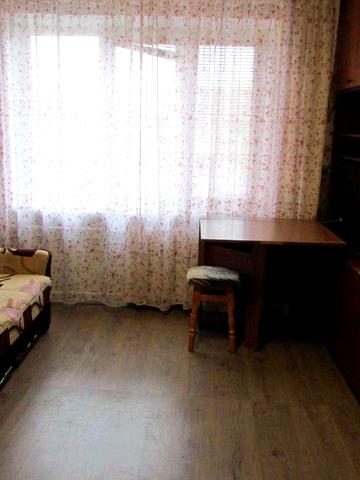 ВОСКРЕСЕНКА. вул. Микитенка Івана,  9б