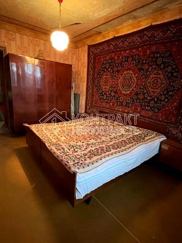 Амосова вул. (Корчагінців), 25