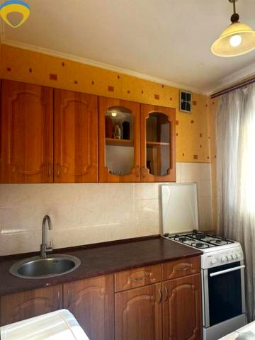 Князя Володимира Великого просп., 87