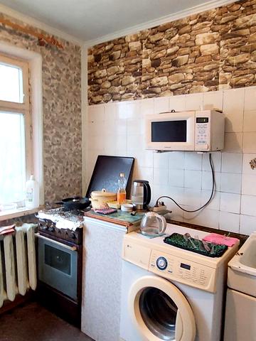 Академіка Філатова вул., 80