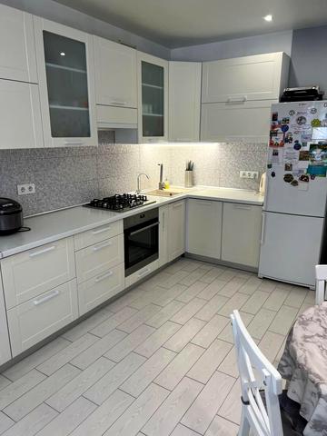 Панаса Мирного вул., 11