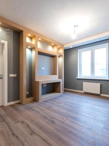 Дмитрівська вул., 75